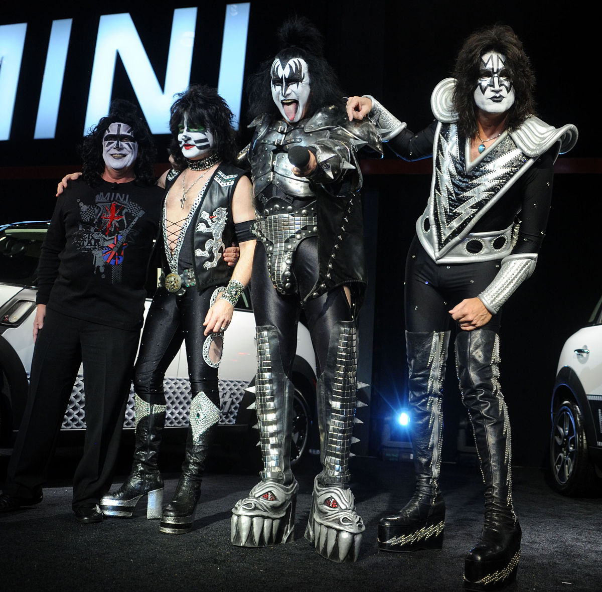 宝马MINI就近期冰淇淋事件发布官方声明