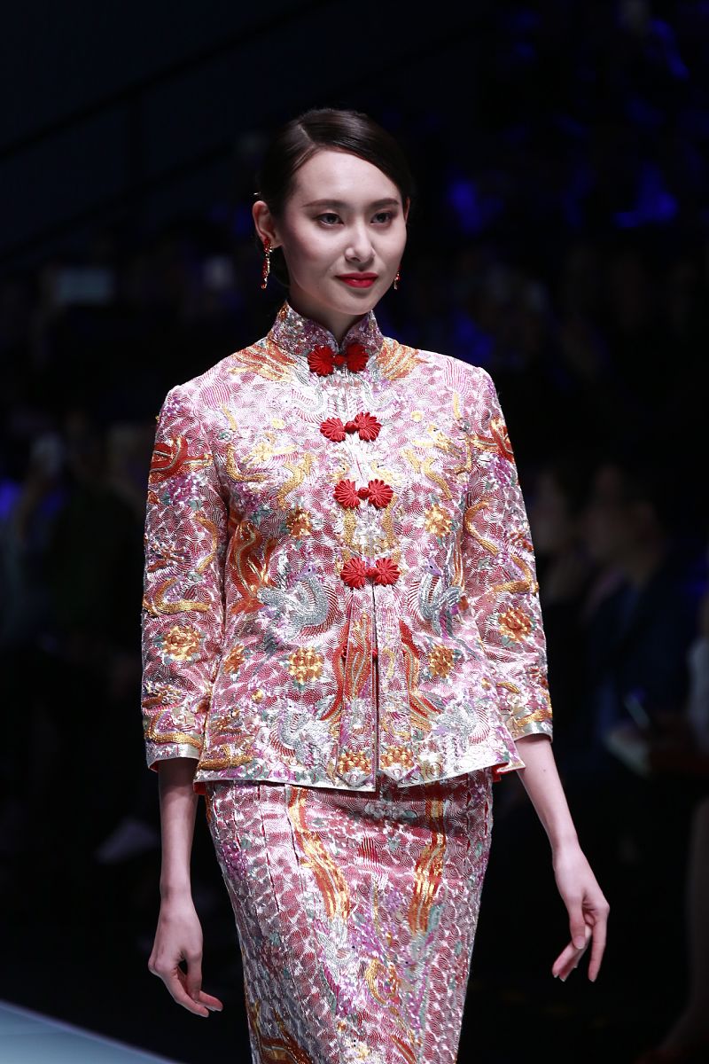 德阳富丽达服装技术专修学校2022年招生简章-服装设计培训