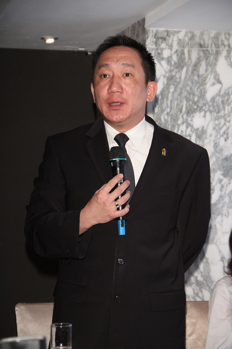2011年7月27日,台北,龙演经纪公司记者会.龙演负责人吴祖望+++_+++记