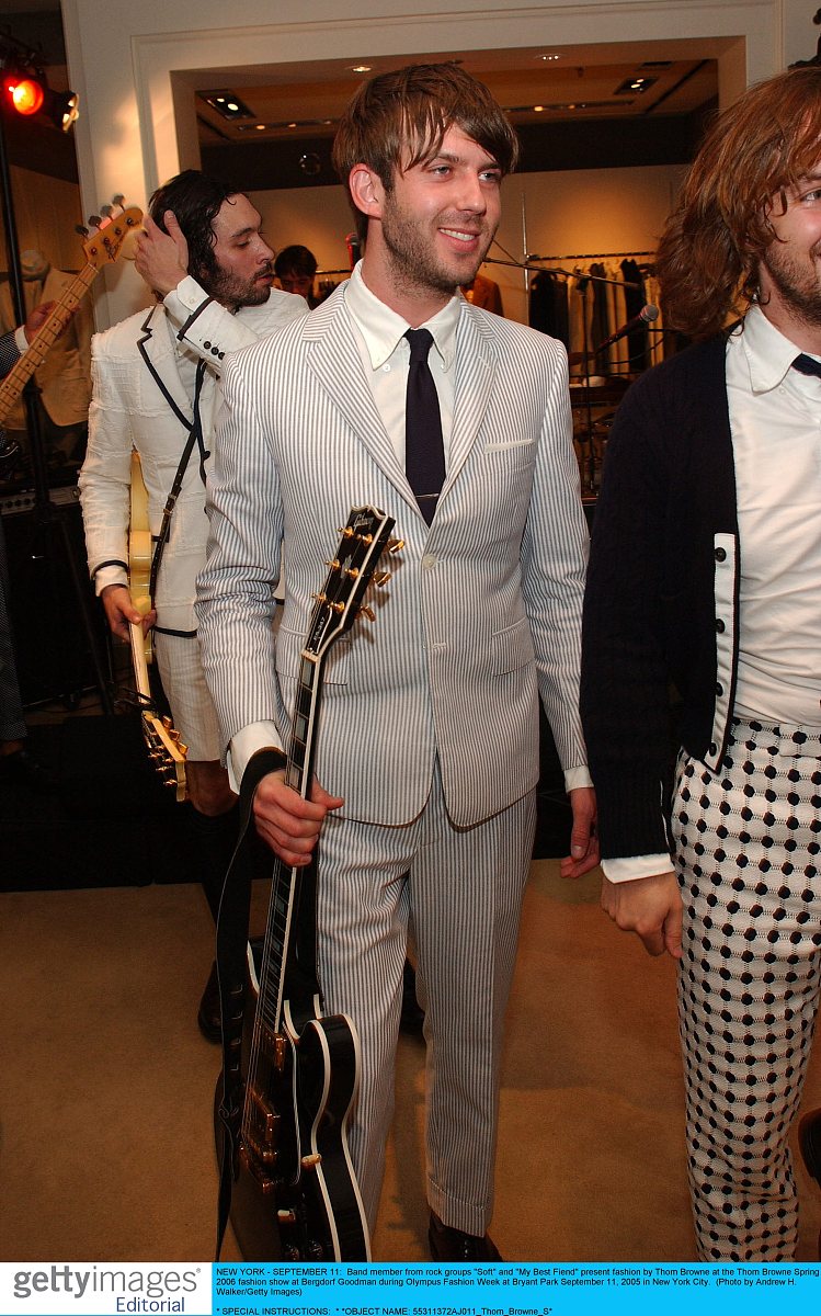 DeGrom Struggles in Rangers Debut Despite Reaching 100 mph