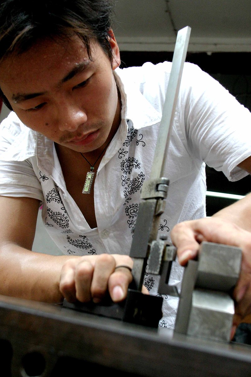 宜昌机电工程学校2021年招生简章-培养机电专业人才