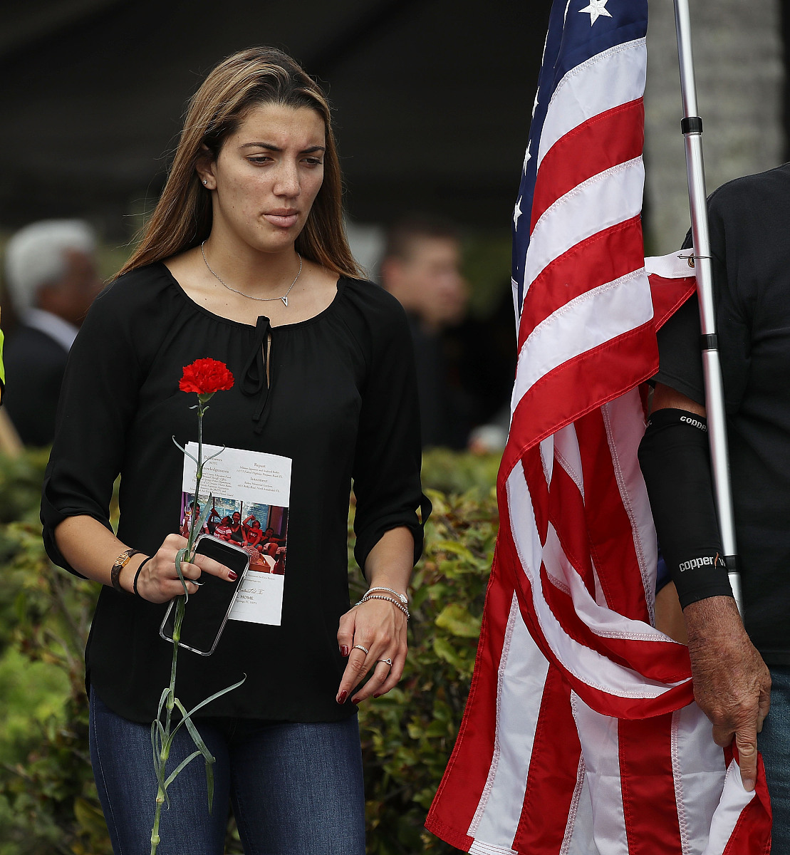 句子成分解析：He is a student