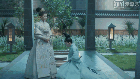 小生易得，小花難求，扒一扒娛樂圈新晉95后小花趙露思