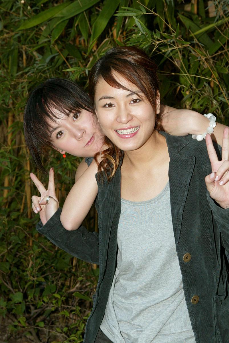 2003年9月25日,《新警察故事》在香港举行记者会.二t的mandy及maggie+