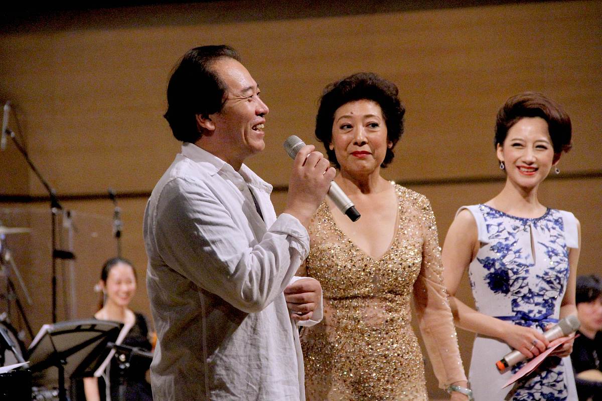 拍到视频像家乡一样，一句话表达！