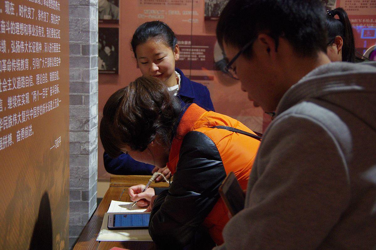 小学初中美术教师个人教学工作总结