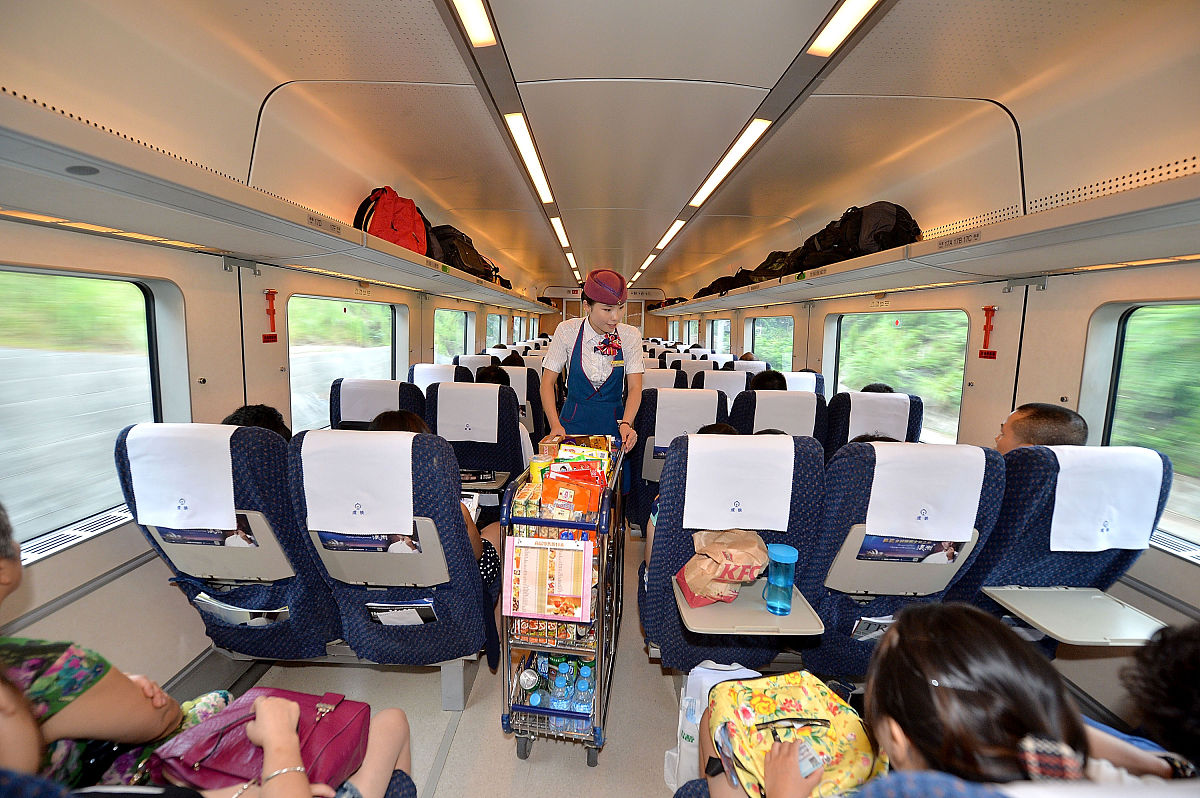 西安铁路学校男生学什么专业好？2023年热门专业推荐