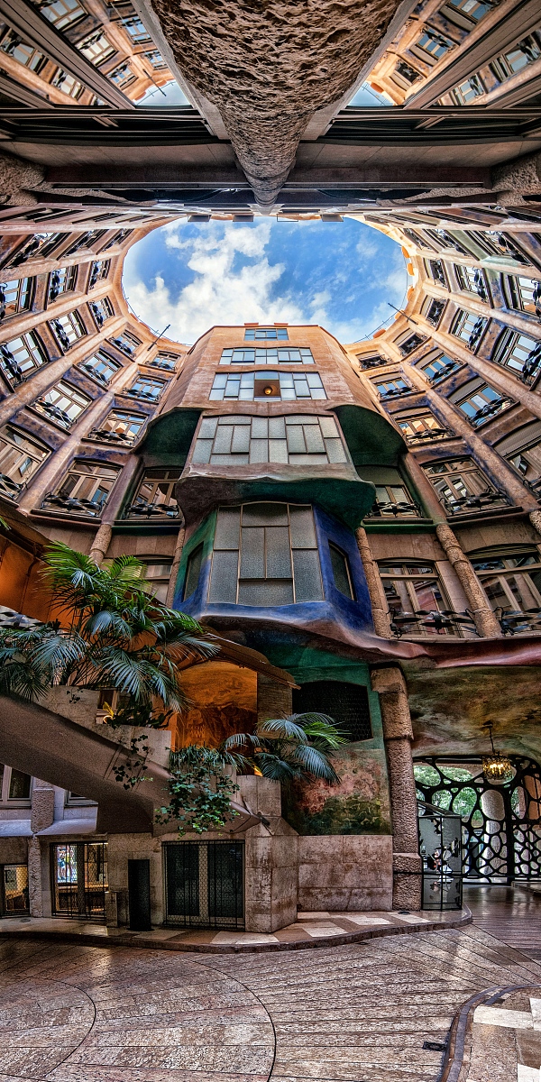 在一个数的后面添上一个0得到的新数比原来的数大990