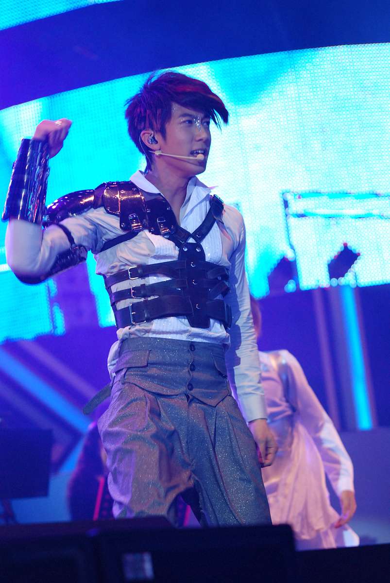 2009年4月11日,上海,飞轮海"想入飞飞世界巡回演唱会"在上海大舞台正