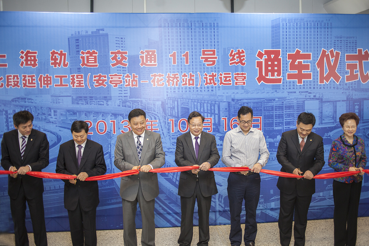 交控集团党委委员胡涛检查指导出租集团“双节”安全生产工作