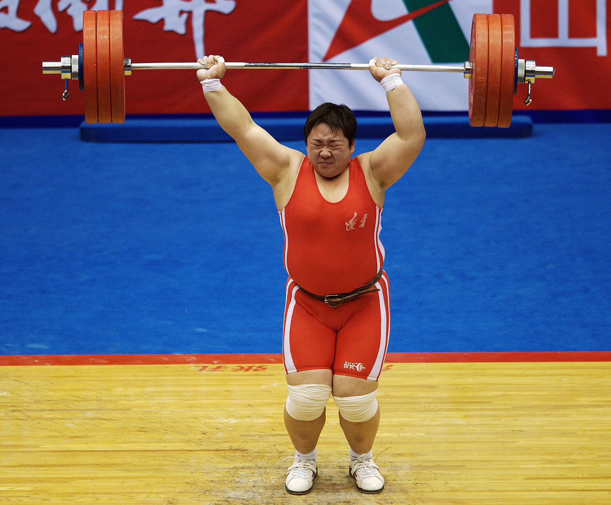 举重运动员的力量