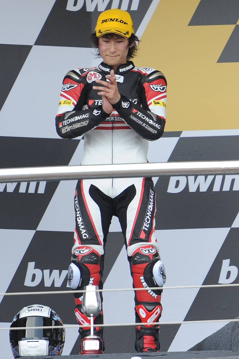 2010年9月5日,2010motogp大奖赛米萨诺站,moto2组别比赛中不幸发生悲