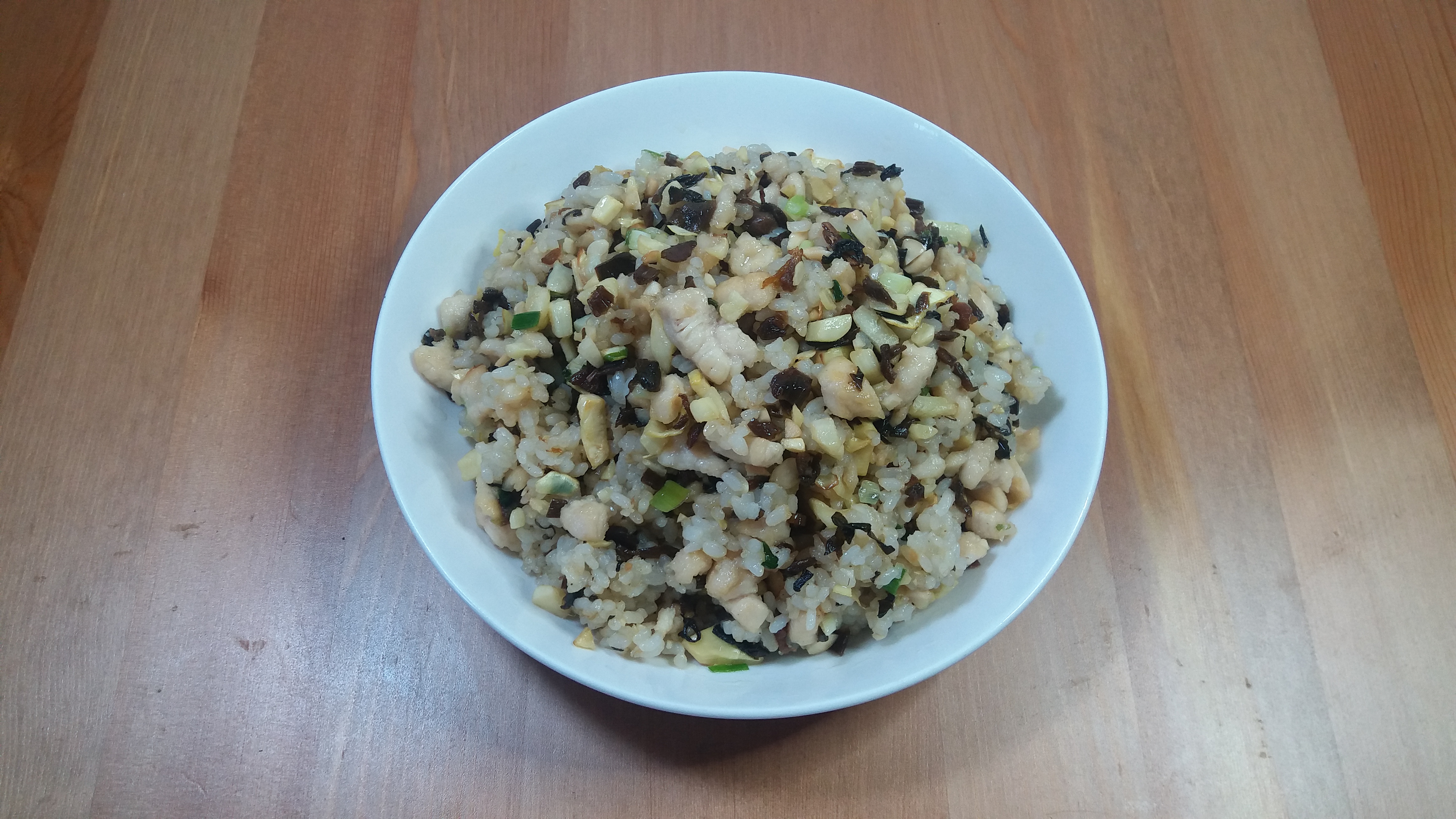 创意炒饭,芽菜笋丁碎米鸡炒饭,原来炒饭也可以很丰盛