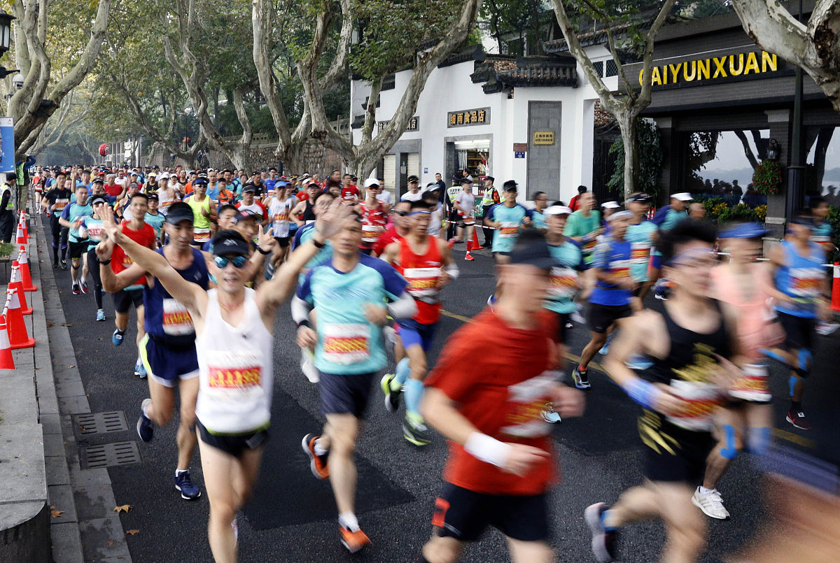 20条回复：2023杭州马拉松来了！定好闹钟今日10点开启报名