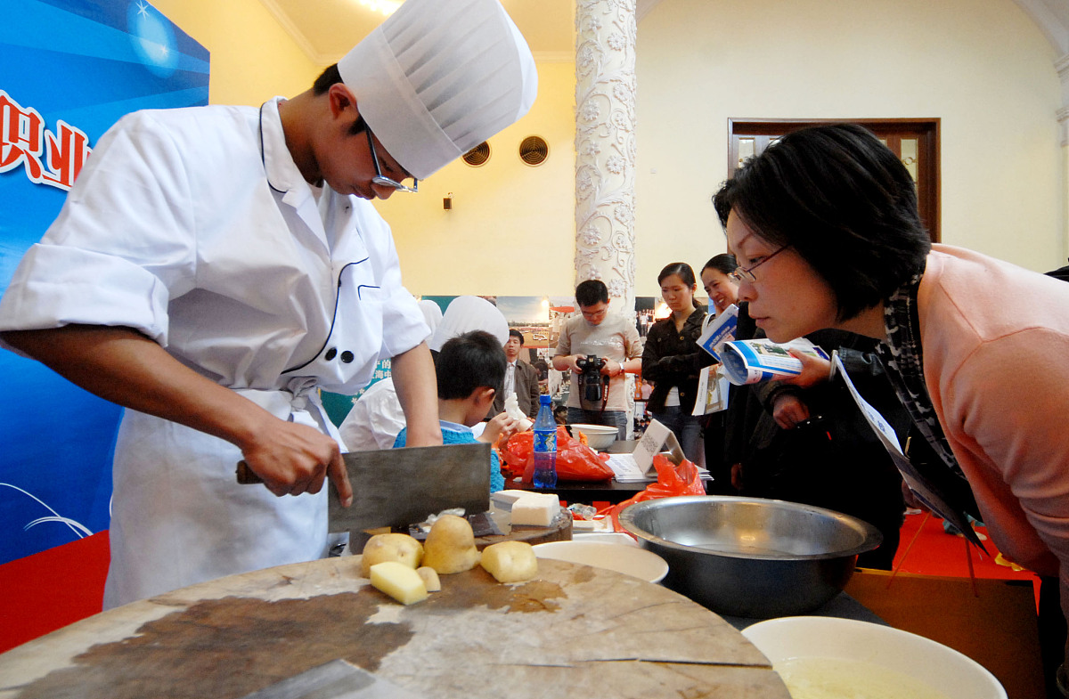 贵阳市女子职业学校2019招生简章