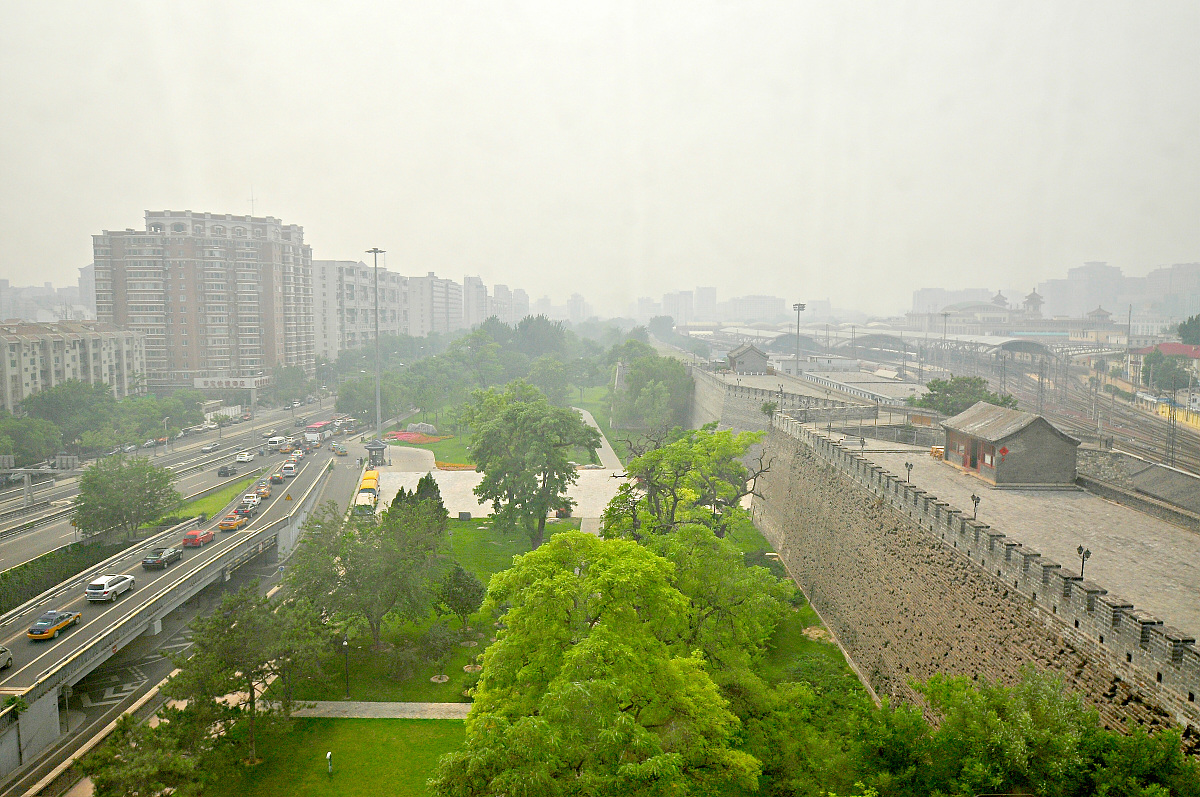 2013年06月15日,北京,北京明城墙遗址