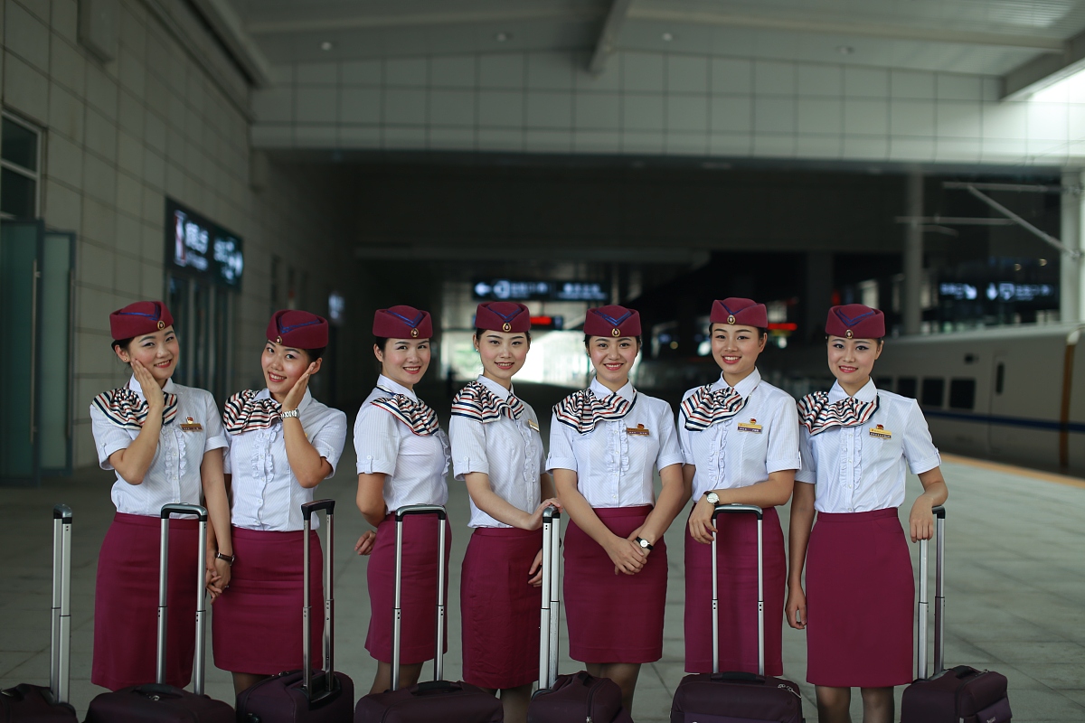 邢台高铁学校铁道运输管理高铁乘务好不好？有什么招生要求