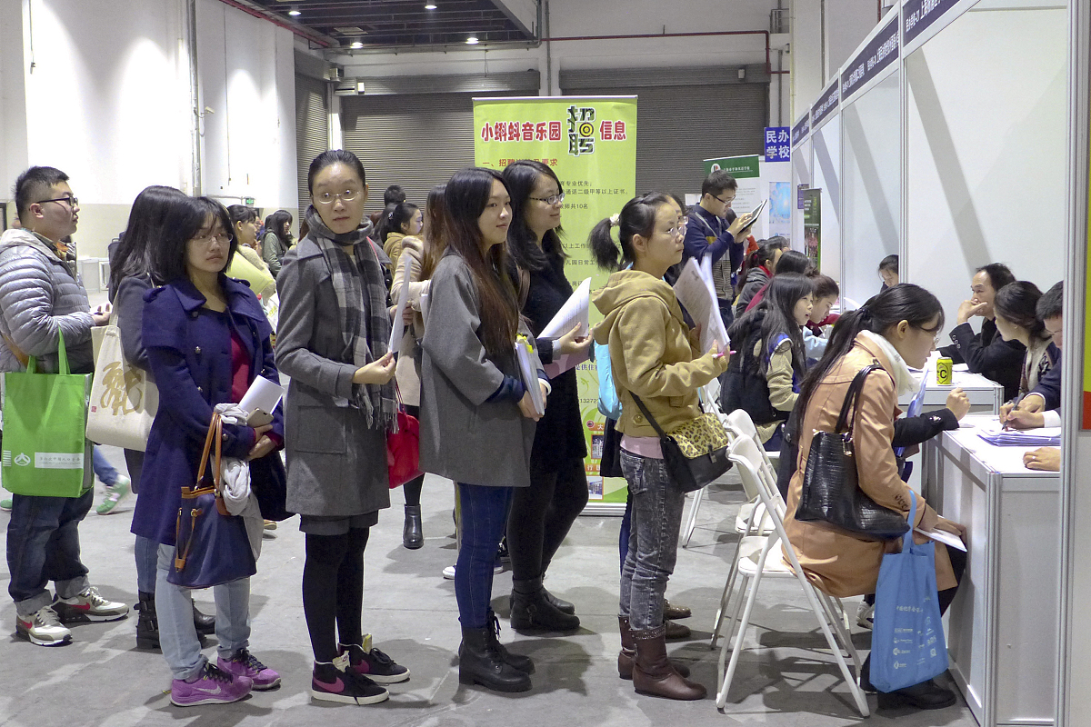 上海国家级重点中专学校 - 专业设置及优势解读