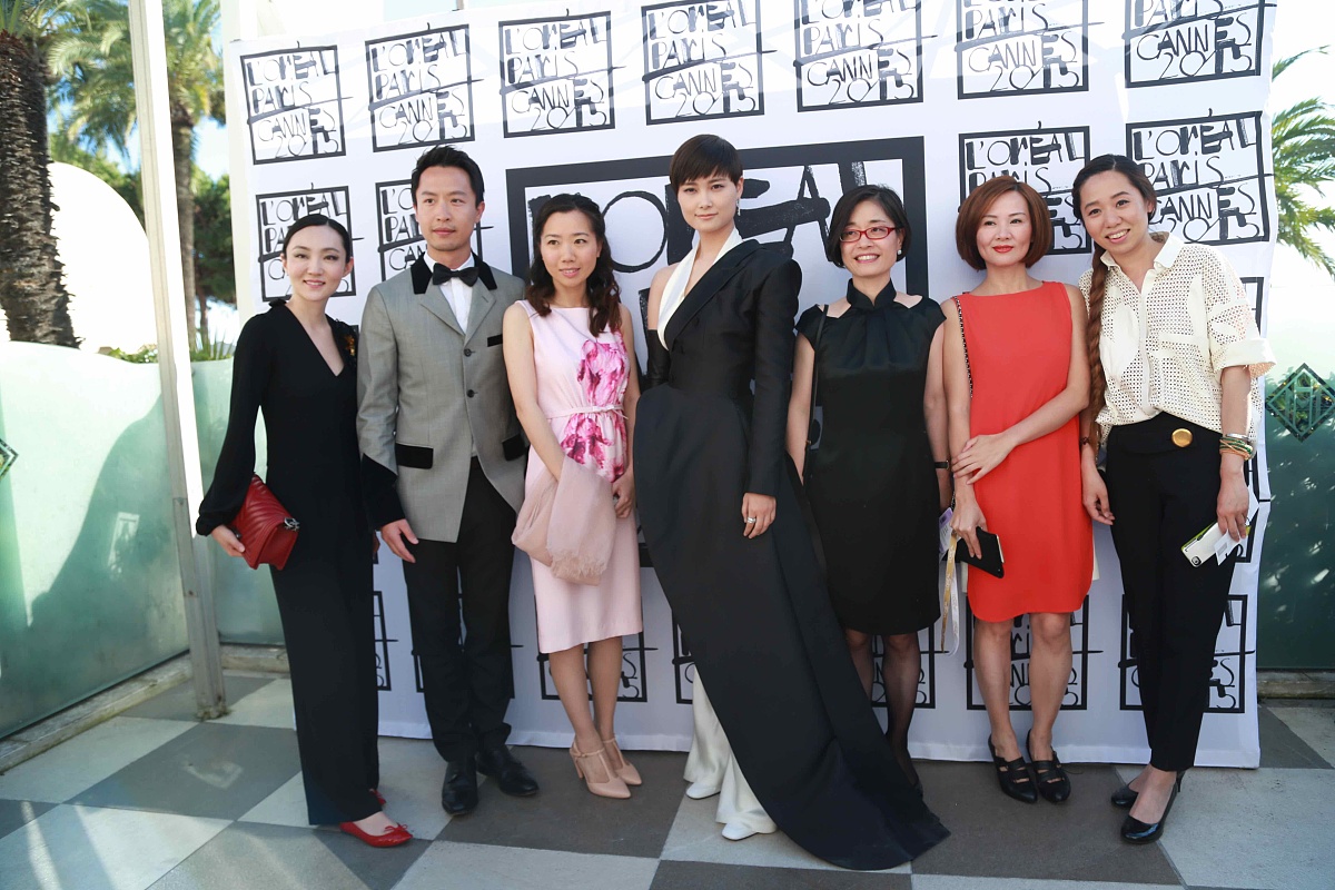 第68届戛纳国际<strong>电影</strong>节,李宇春准备亮相上电影《小王子》戛纳首映禾汉