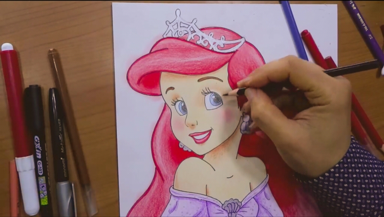 绘画:迪士尼公主小美人鱼爱丽儿