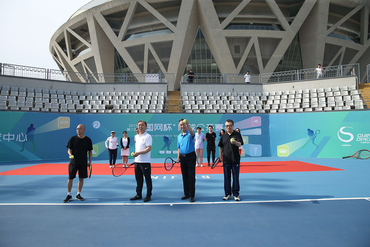 大型体育赛事利弊: 深度剖析城市发展的双刃剑