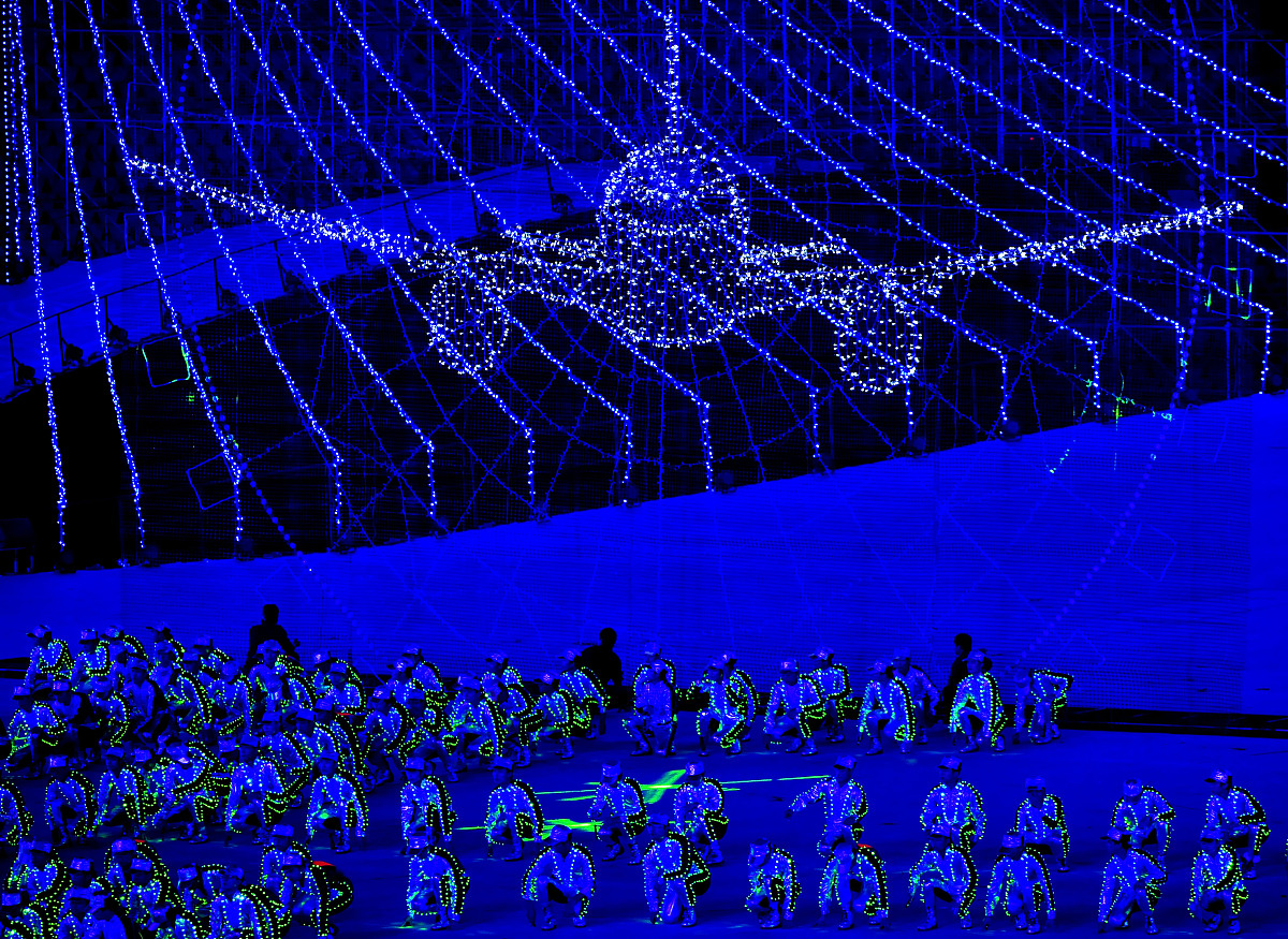 基于拉丁方/立方和混沌系统的图像加密算法综述