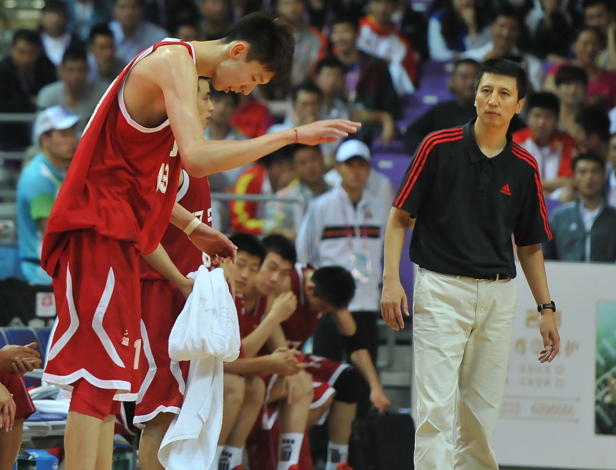 2013年9月7日,阜新,2013全运会u18男篮决赛,辽宁队夺冠.***_***郭士强