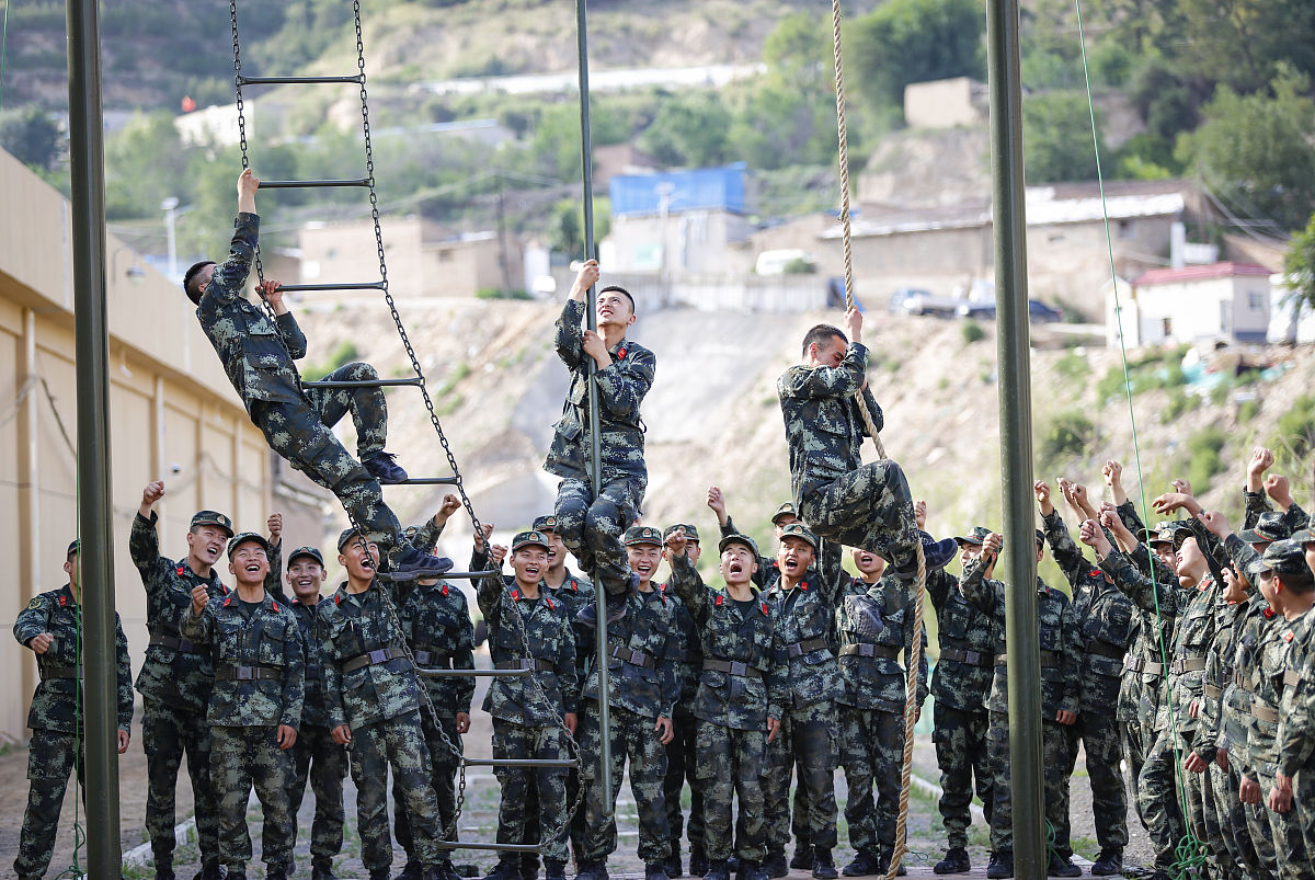 边防指挥专科课程有哪些？用发