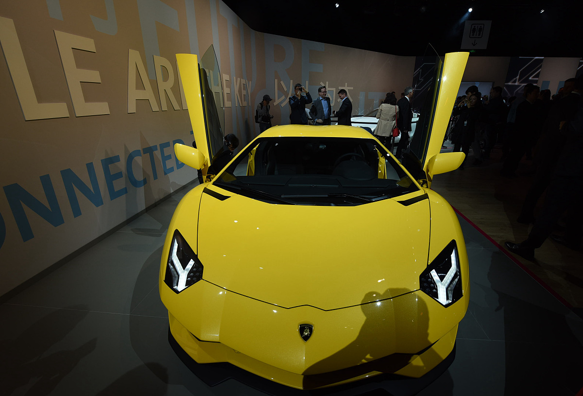 兰博基尼最高时速：揭秘不同车型速度极限