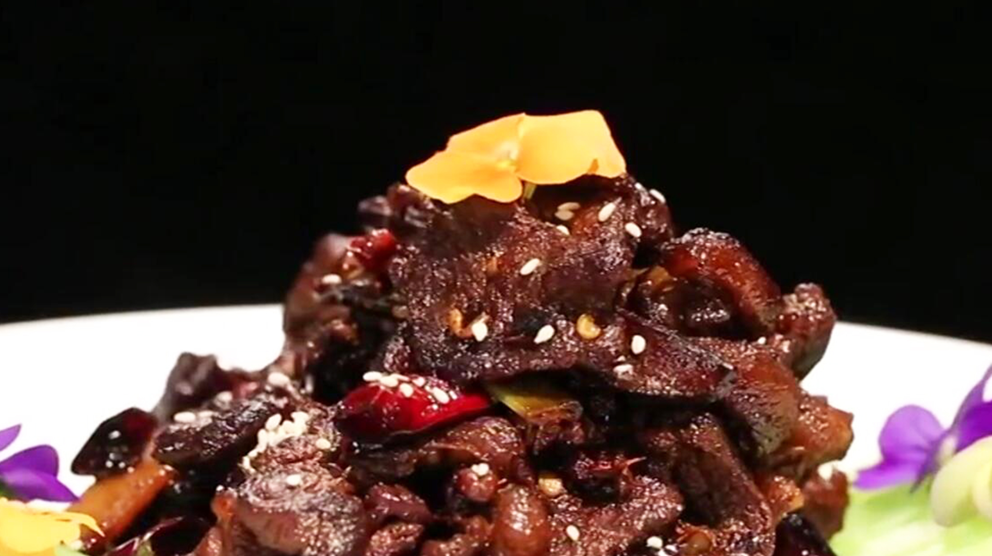 牛肉这么做太诱人了!低脂健康,越嚼越香,15分钟就可开吃