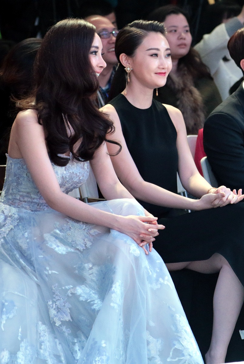 助人为乐，收获会心之情：我的初中友谊故事