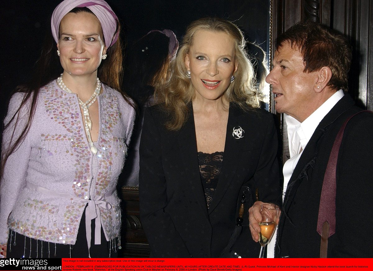 The Symbolic Significance of Miss Brill's Fur Necklet and Ermine Toque