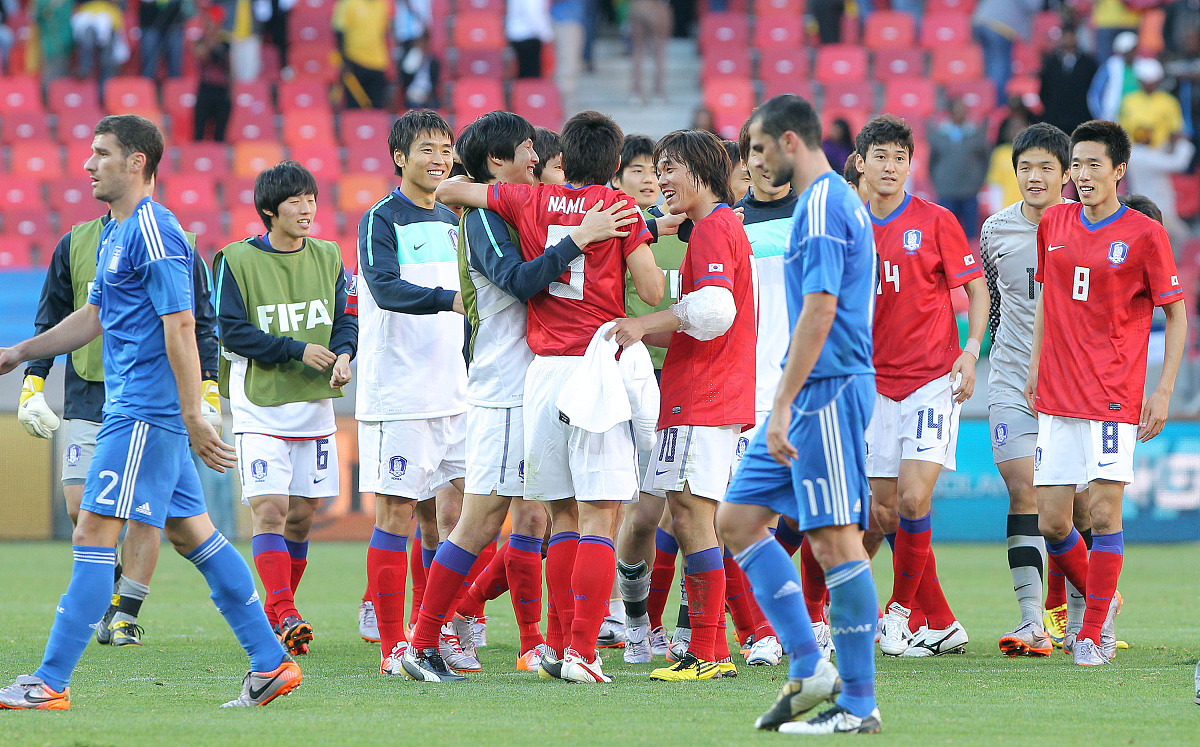 2010年6月12日,南非伊丽莎白港,2010世界杯b组小组赛首轮,韩国vs希腊.