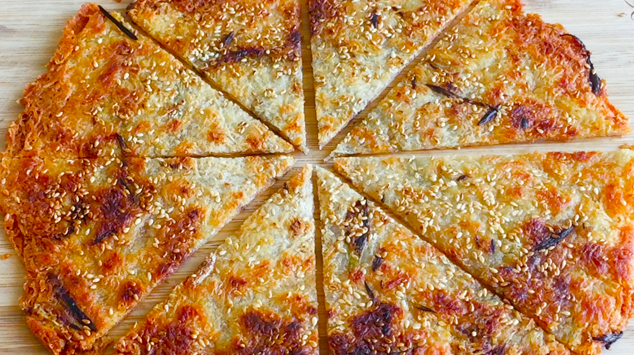 土豆别炒丝吃了,教你简单做酥脆土豆饼,鲜香美味有嚼劲,超过瘾