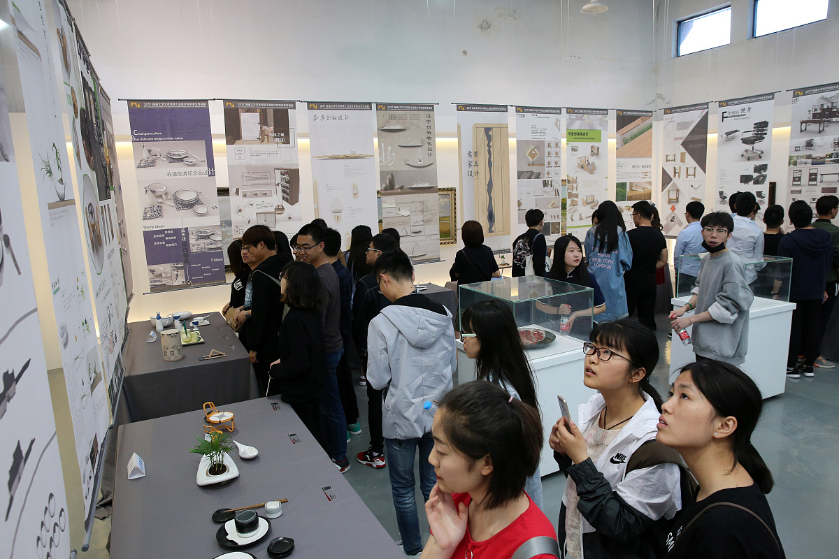 上海市工艺美术学校工艺美术专业介绍