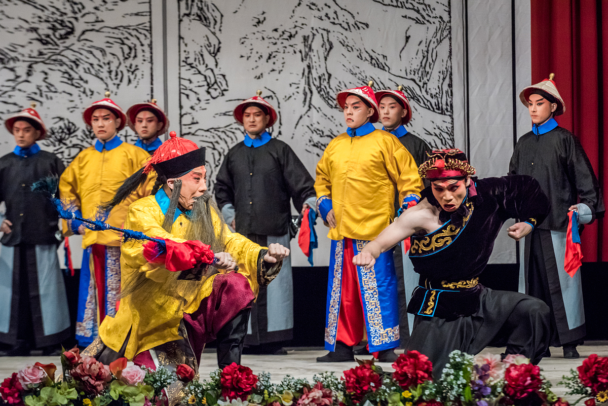 2018年4月26日讯,上海,早前,上海天蟾逸夫舞台上演京武会,大武生奚中
