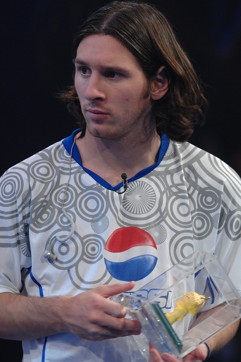 梅西：阿根廷烤肉是我的最爱！