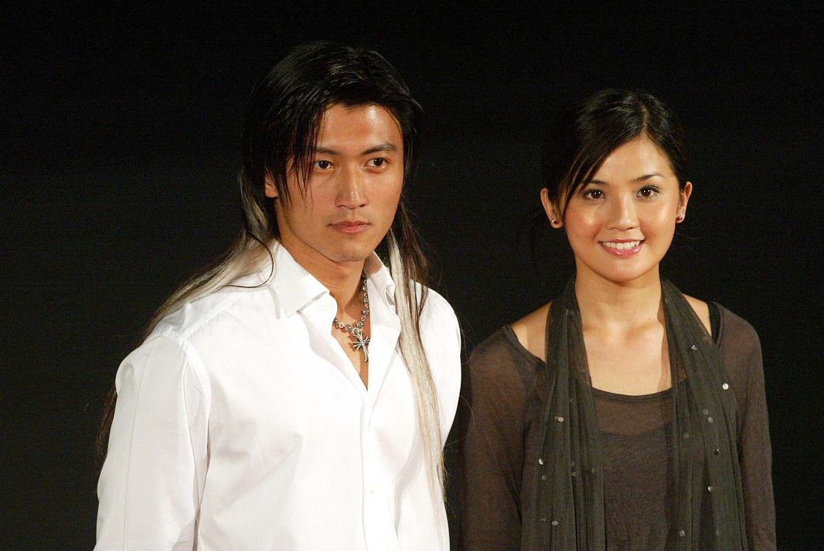 2004年9月19日晚,《新警察故事》全球首映典礼在北京东方君悦大酒店东