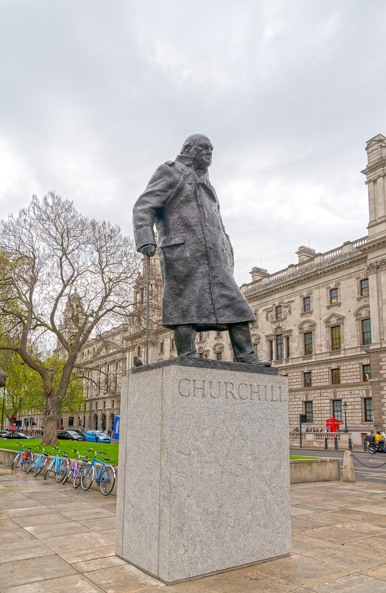 30岁以后才展露天赋的知名人物：年龄不是限制！