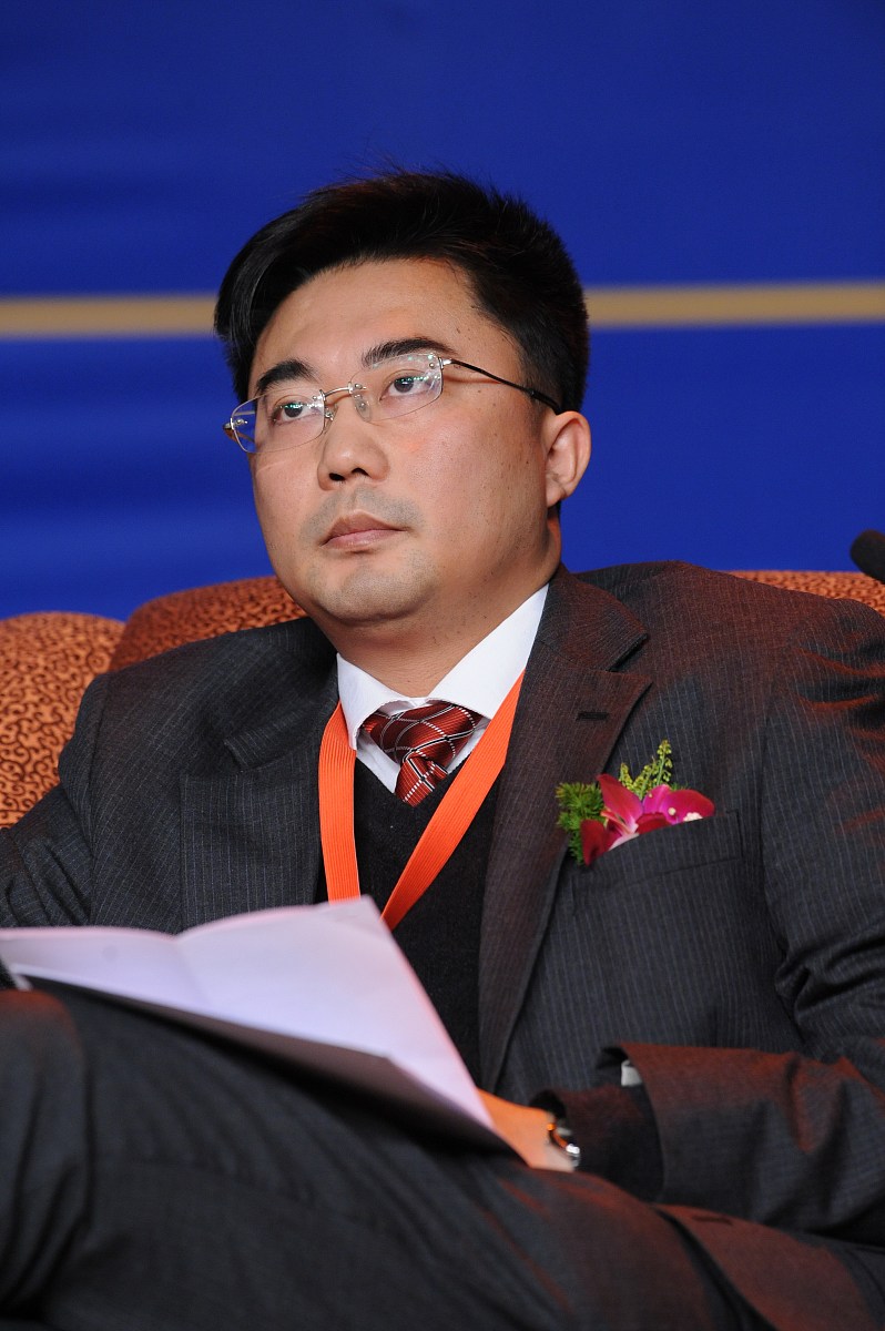范文仲  中国银监会研究局副局长+++_+++范文仲