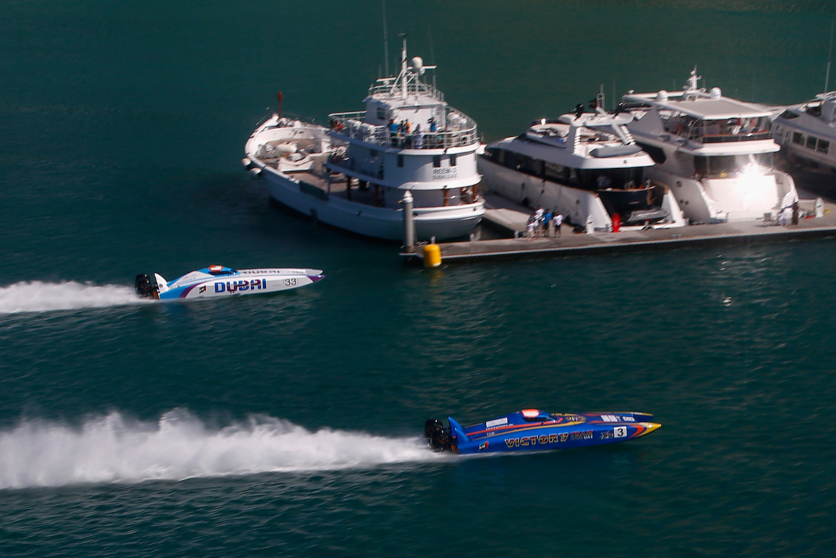 2016年4月16日,迪拜,2016u.i.m.f1世界海上摩托艇锦标赛迪拜站第3日赛