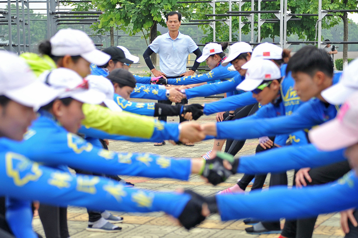 金秋拓展，收获成长！——致敬每一位勇于挑战的你