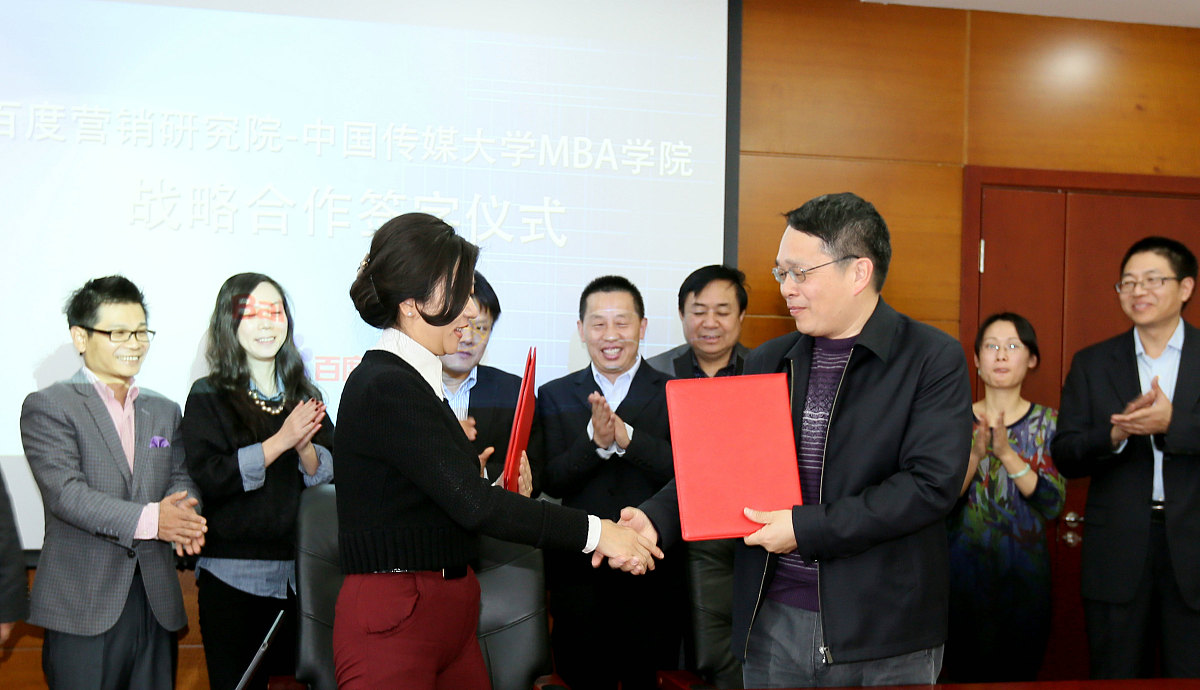 巢湖丁洋律师与黄贤柏律师哪个更厉害 用250字帮我描述