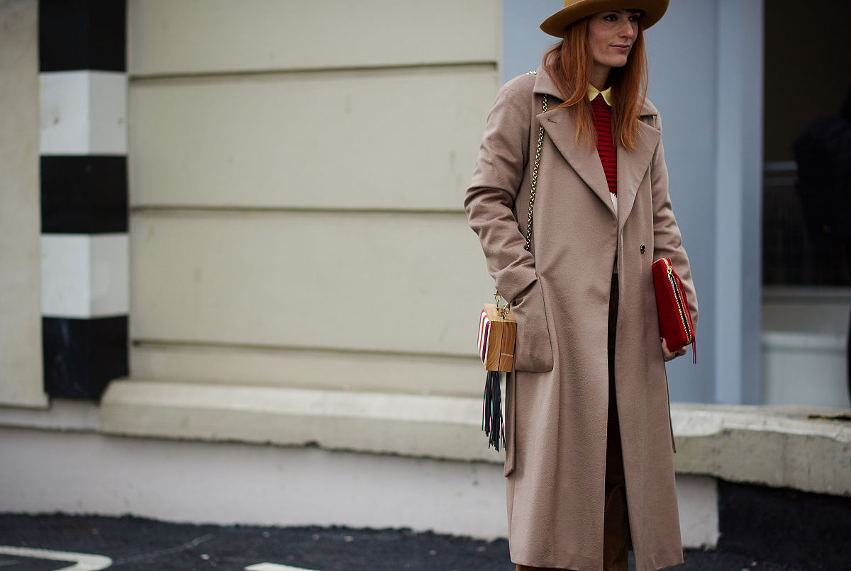 澳洲羊毛连帽腰带斗篷毛呢大衣 淘宝详情文案