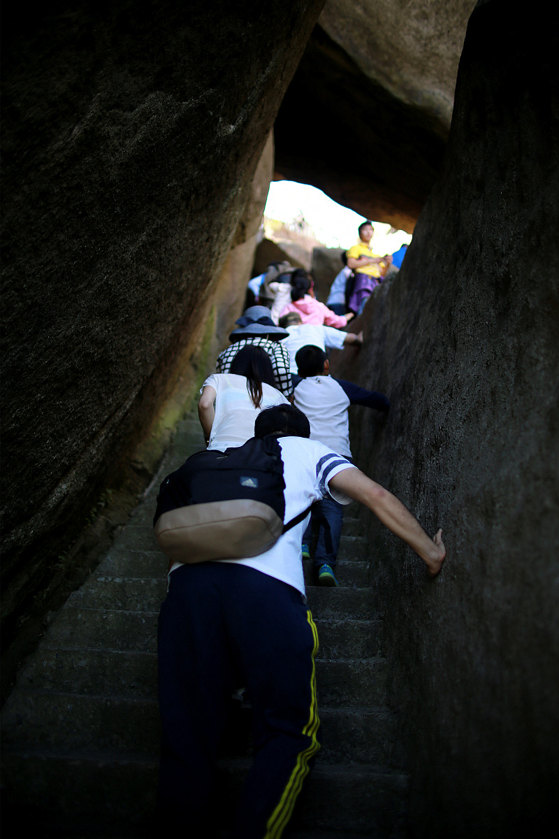 天柱县中等职业技术学校招生办电话多少