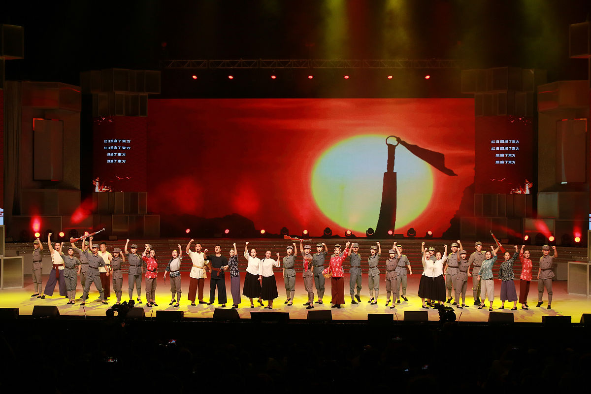 《唱响长治》台前幕后专题片解说词三分钟