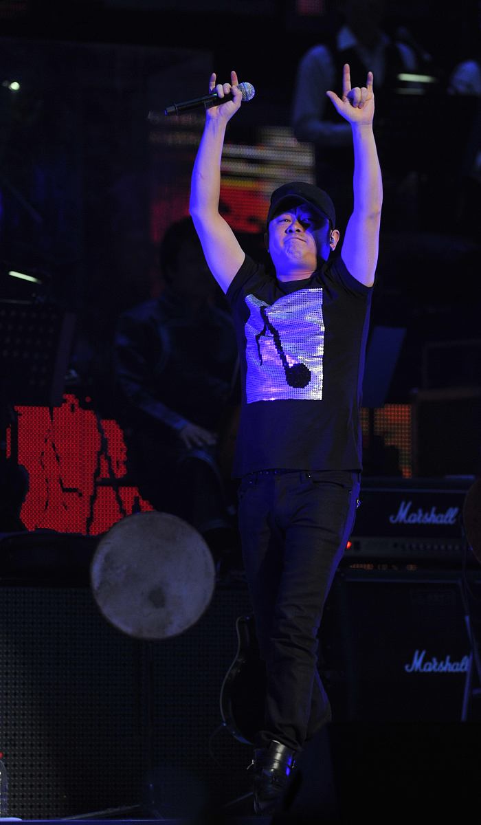 2011年5月21日,北京,2011刀郎"谢谢你"巡回演唱会的首站演出在北京万