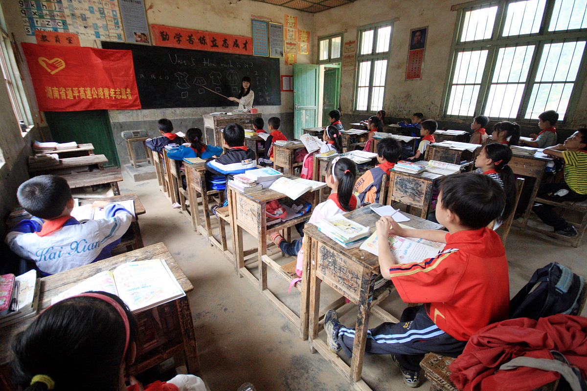 贵阳轻轨学校专业选择指南：就业前景分析及热门专业推荐