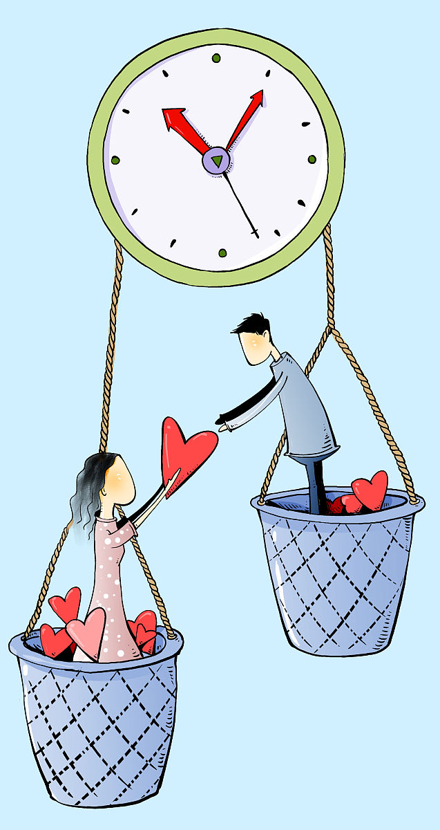 平凡女孩的浪漫爱情：从校园到幸福婚姻