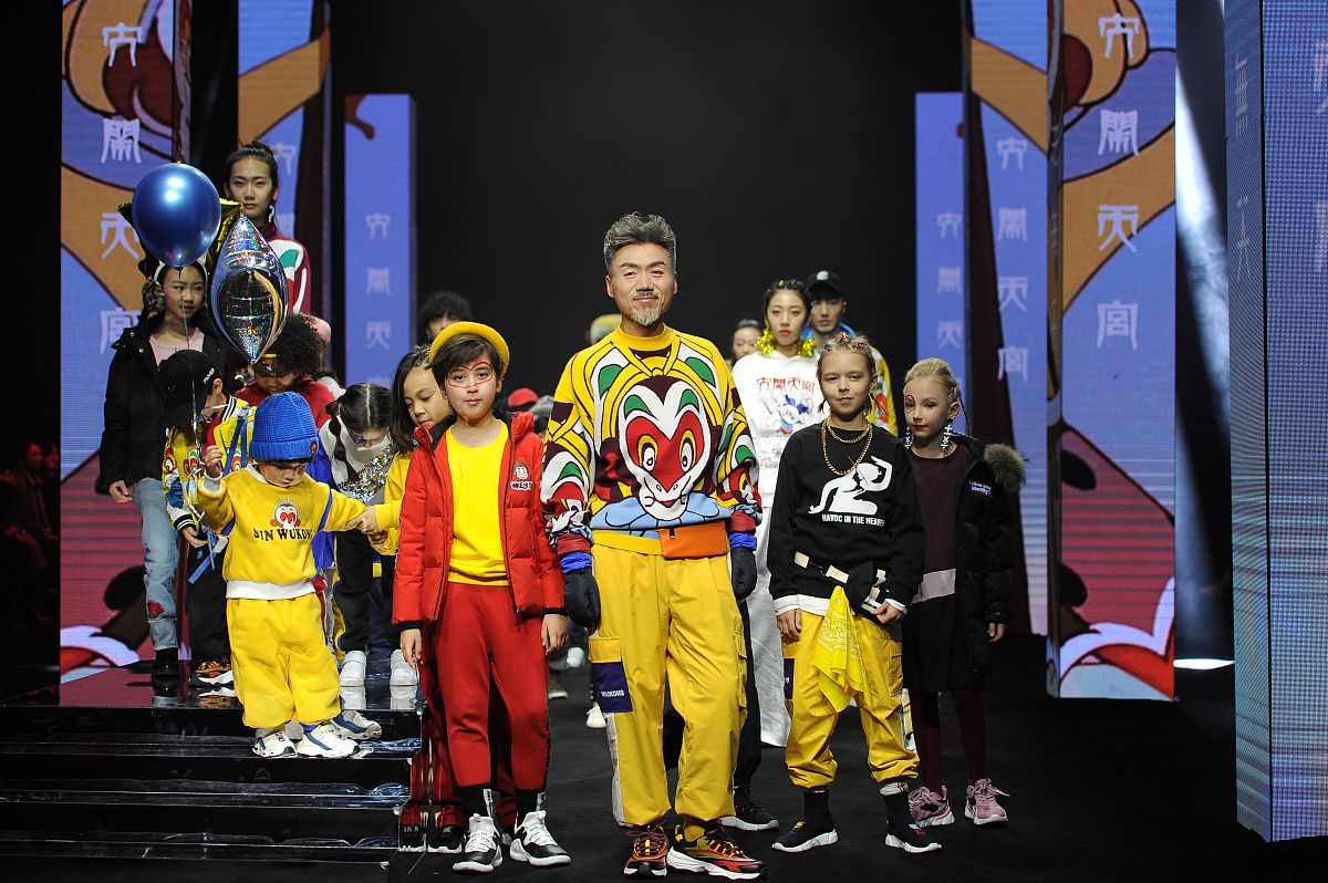 2018年12月17日,"无法无天"潮童秀在上海1862时尚艺术中心拉开序幕."